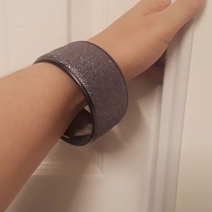 Metallic plastic bracelet